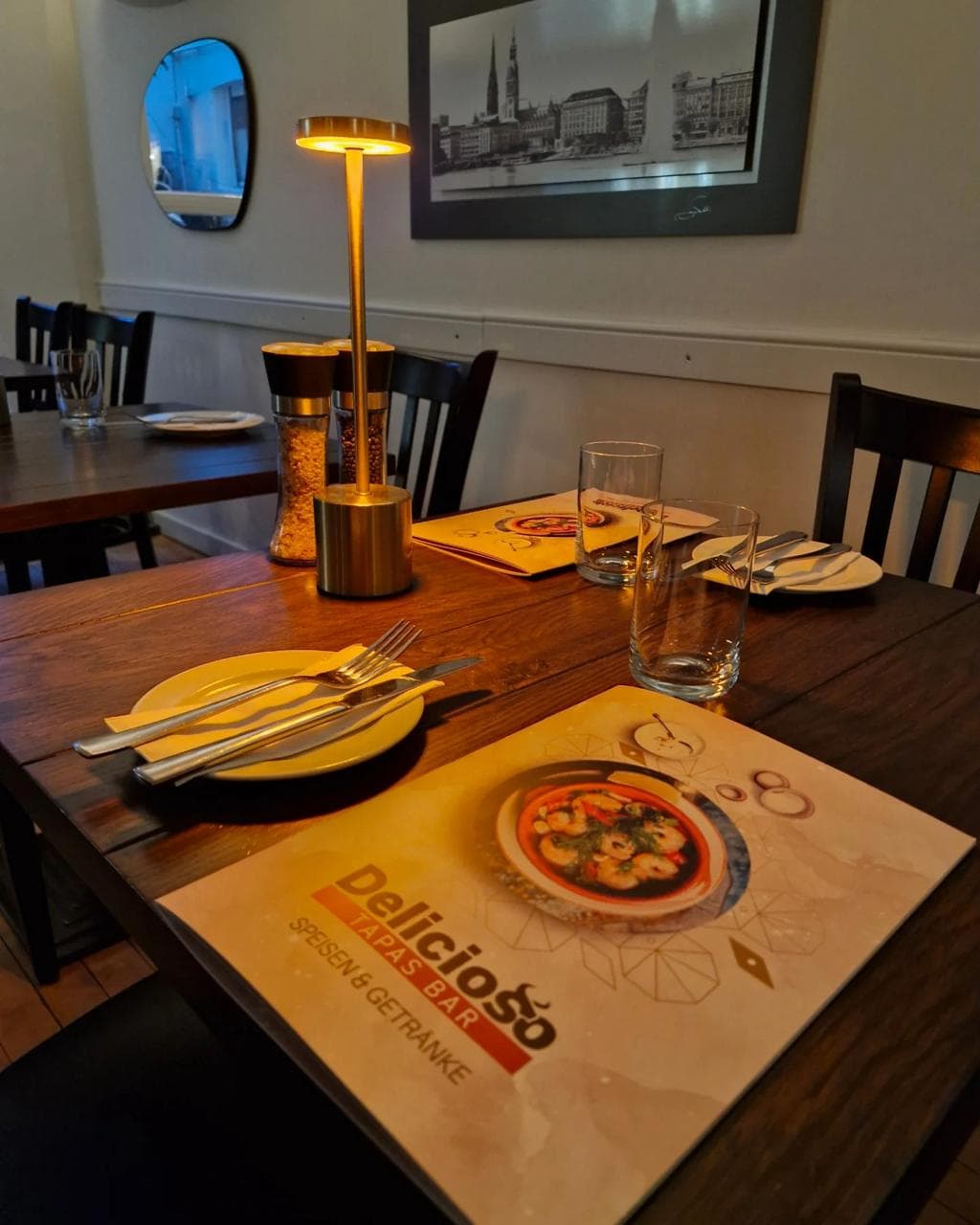 Restaurant Tische